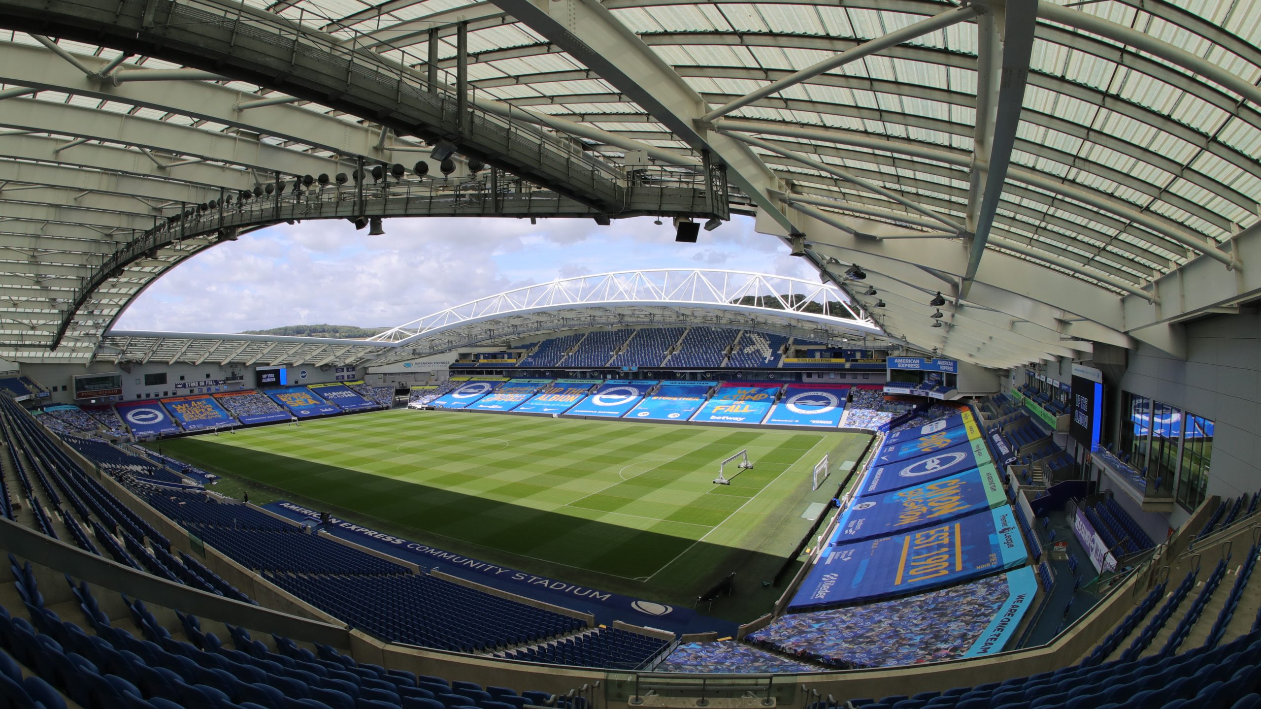 Stadium Dressing Behind Closed Doors19JUN20